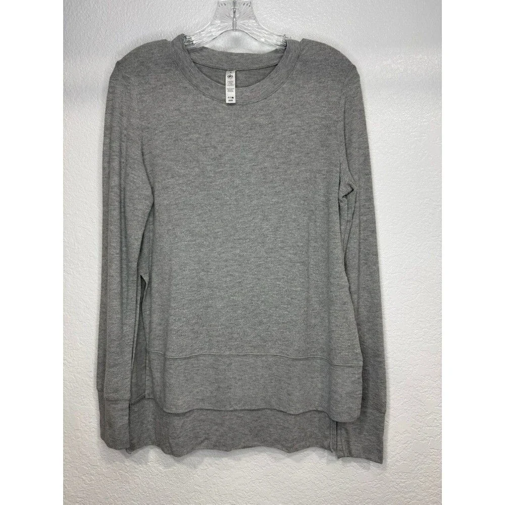 Alo Women's Small Long Sleeve Yoga Shirt Heather Grey 475